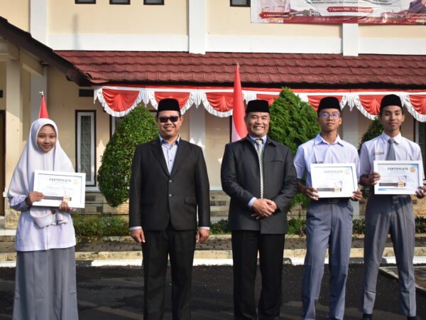 Hasil Perdana Try Out UTBK As-Syifa Raya: Implementasi Program Unggulan Persiapan Seleksi Masuk Perguruan Tinggi