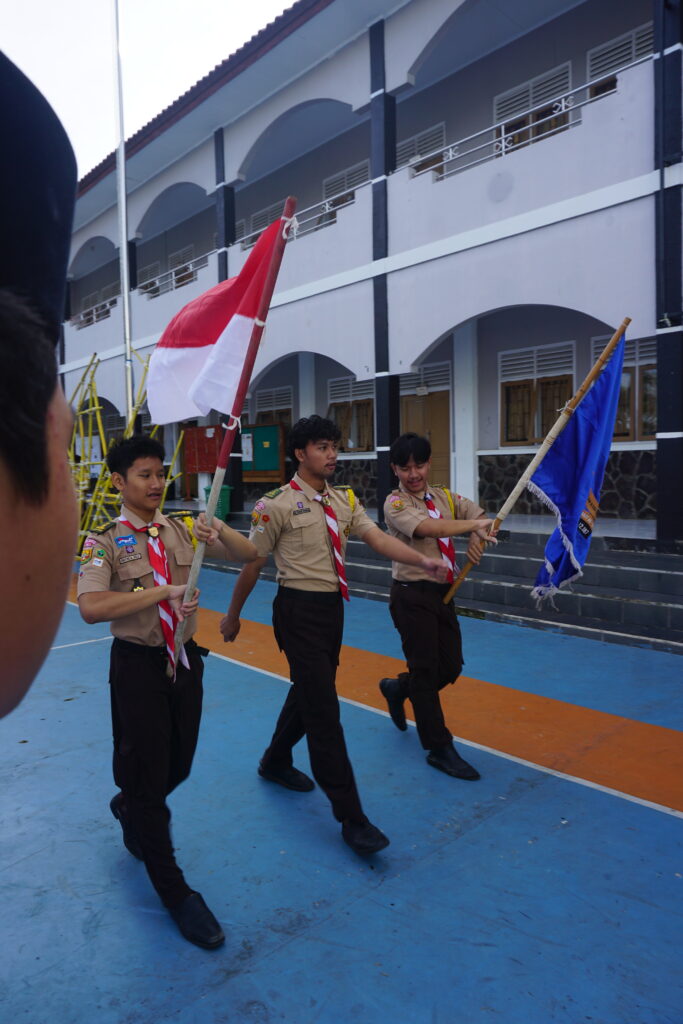 Ambalan K.H. Zaenal Mustafa Lantik 31 Pasukan Khusus Pramuka: Membangun Generasi Pemimpin 3 smait as-syifa boarding school | DSC09343