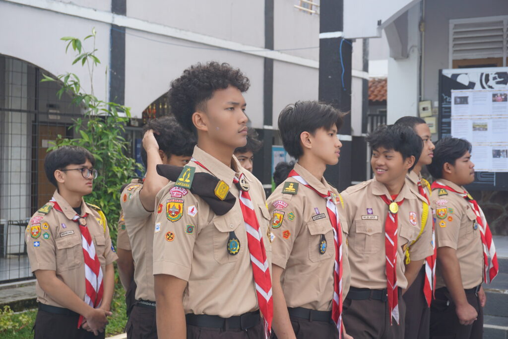 Ambalan K.H. Zaenal Mustafa Lantik 31 Pasukan Khusus Pramuka: Membangun Generasi Pemimpin 10 smait as-syifa boarding school | DSC09365