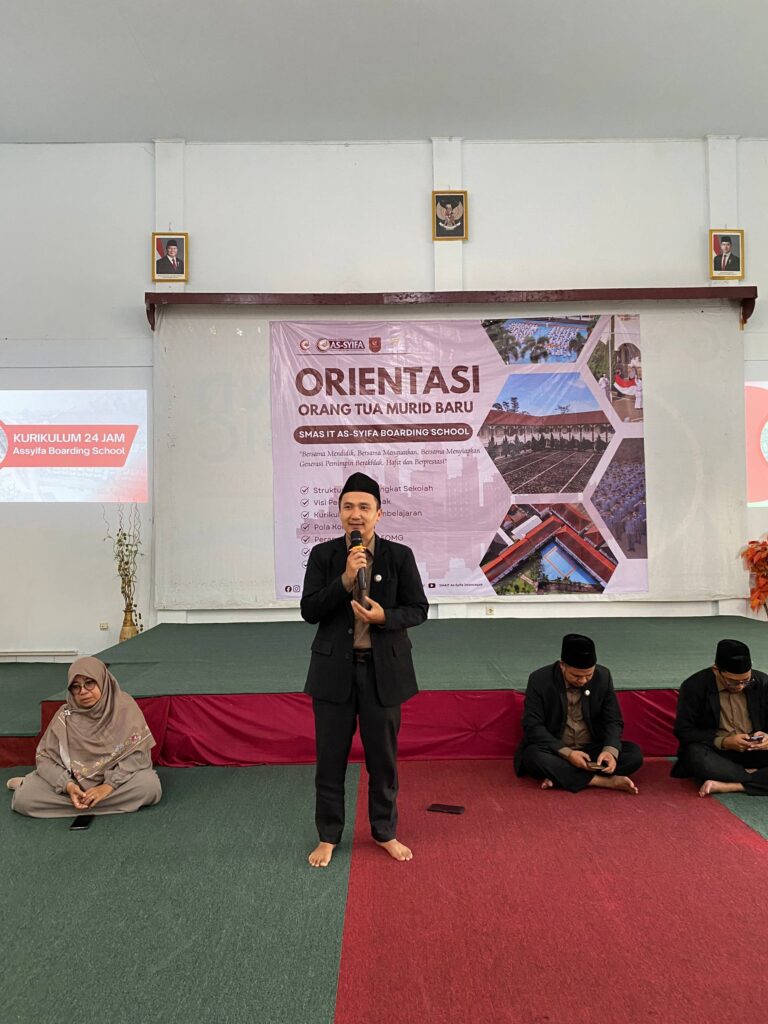 Antusiasme dan Harapan Baru: Kemeriahan Kedatangan Santri Baru SMAS IT As-Syifa Boarding School 2026 19 smait as-syifa boarding school | 12