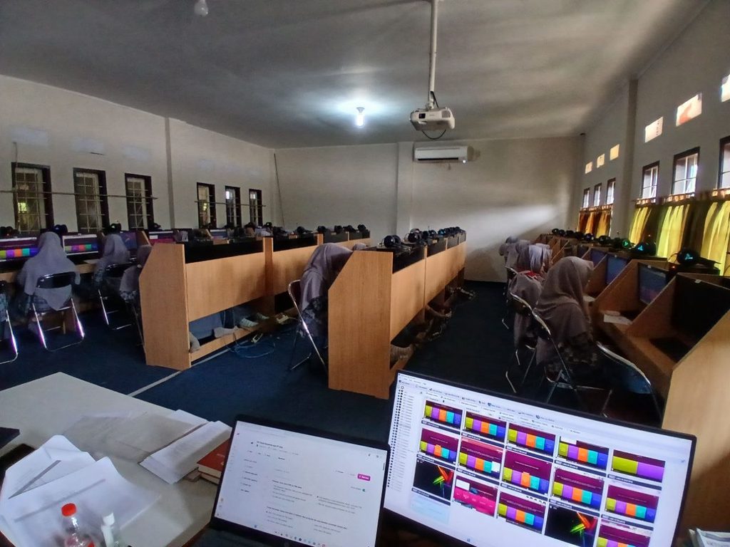 Pekan Ulangan Harian SMAIT As-Syifa: Mengukur Pemahaman Siswa melalui Paper Based Test dan Computer Based Test 11 smait as-syifa boarding school | Asesmen Sumatif Lingkup Materi 17