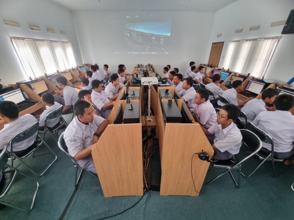 TO UTBK Rutin Setiap Bulan, SMAIT As-Syifa Siapkan Siswa Sejak Kelas X hingga XII 4 Siswa SMAIT As-Syifa mengikuti TO UTBK Agustus 2026