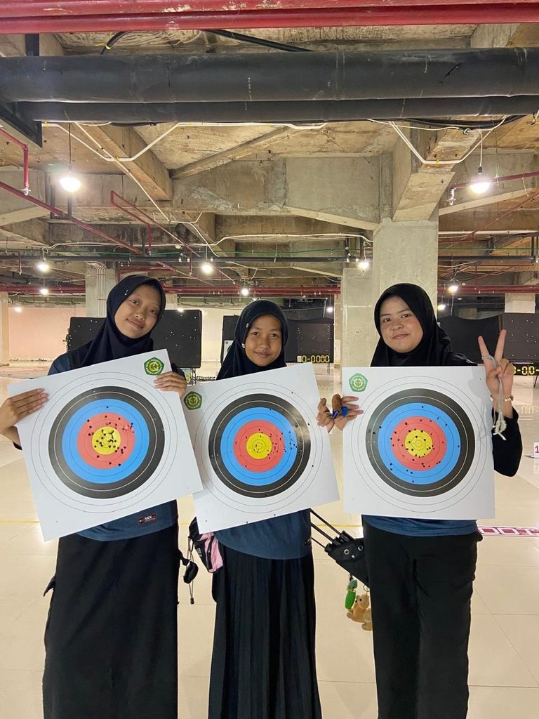 smait as-syifa boarding school | Juara Panahan Indoor Piala Komandan Yonif 2