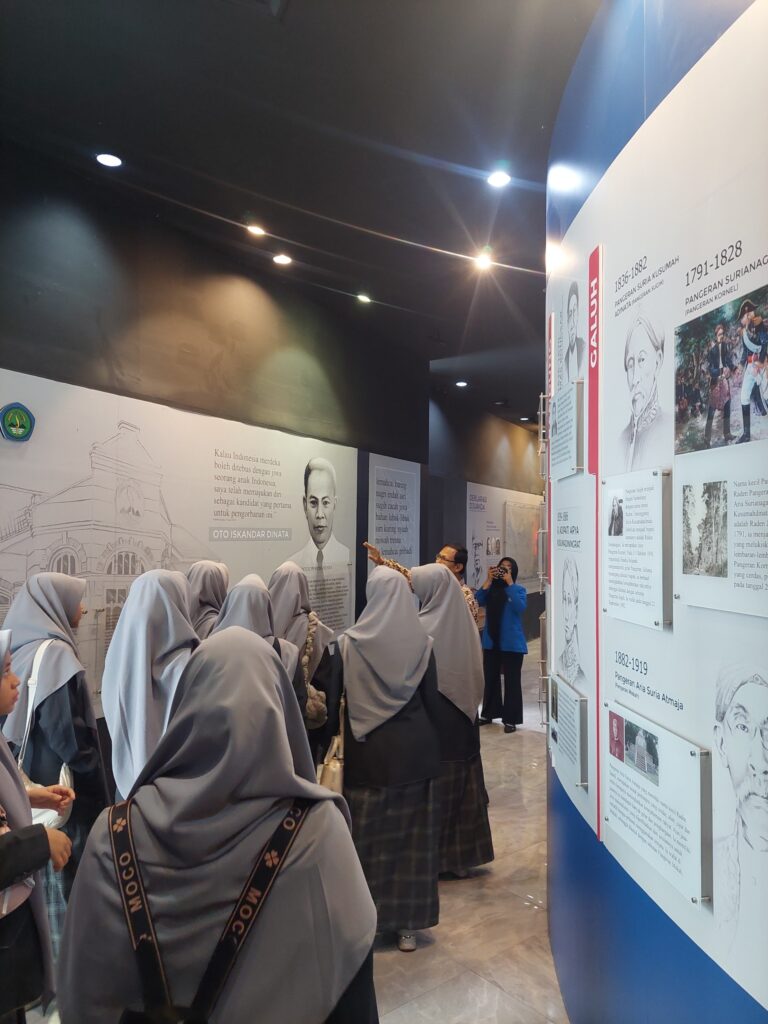 smait as-syifa boarding school | Wisata Literasi 12